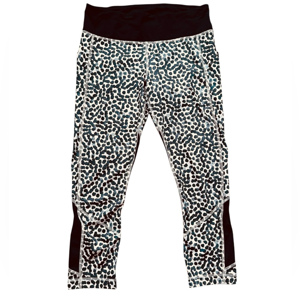 LULULEMON leopard print crop leggings size 6